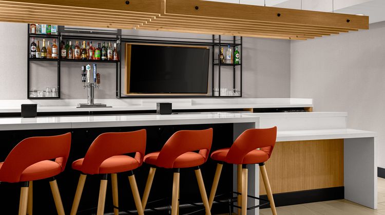 Holiday Inn Cleveland Restaurant