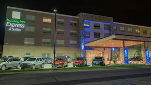 Holiday Inn Express & Stes Louisville N