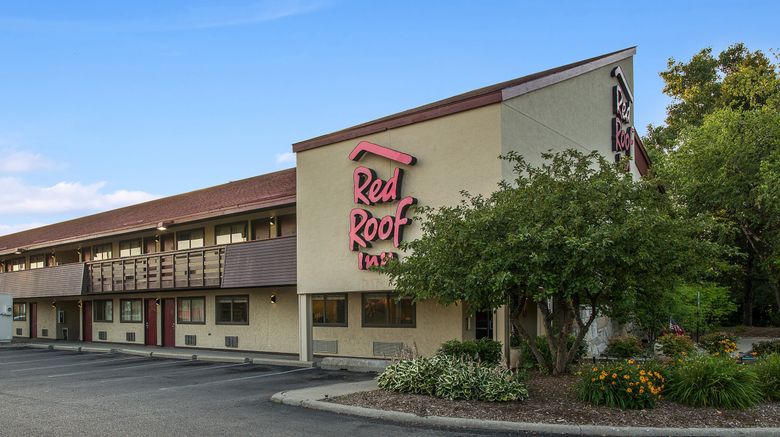 <b>Red Roof Inn Detroit Dearborn Greenfield Exterior</b>. Images powered by <a href="https://www.leonardoworldwide.com/" title="Leonardo Worldwide" target="_blank">Leonardo</a>.