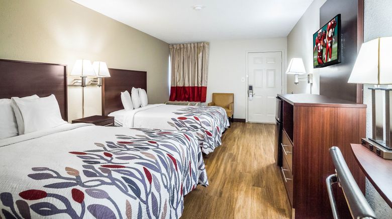 <b>Red Roof Inn Spartanburg – I-26 Room</b>. Images powered by <a href="https://www.leonardoworldwide.com/" title="Leonardo Worldwide" target="_blank">Leonardo</a>.