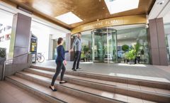 Crowne Plaza Canberra