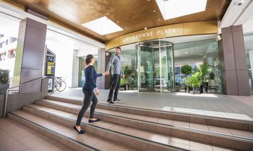 Crowne Plaza Canberra
