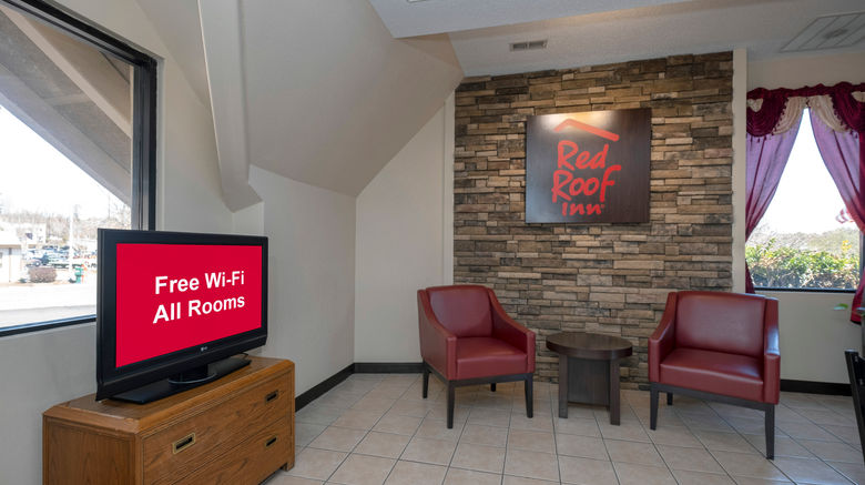 <b>Red Roof Inn Warrenton Lobby</b>. Images powered by <a href="https://www.leonardoworldwide.com/" title="Leonardo Worldwide" target="_blank">Leonardo</a>.