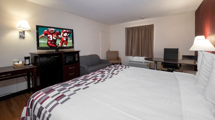 Red Roof Inn Warrenton Room