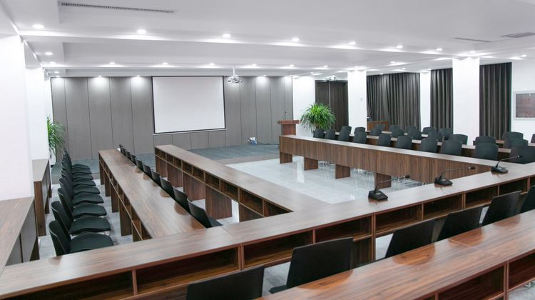 Holiday Inn Express Chengde Downtown Meeting