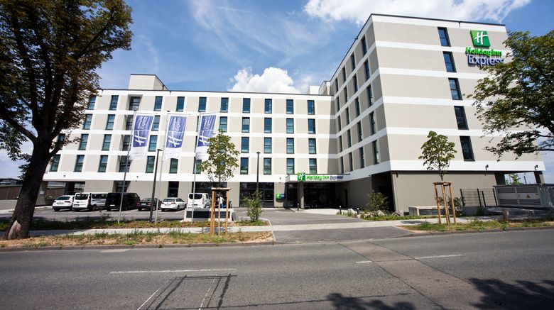 Holiday Inn Express Darmstadt Exterior. Images powered by <a href="https://www.leonardoworldwide.com" target="_blank" rel="noopener">Leonardo</a>.