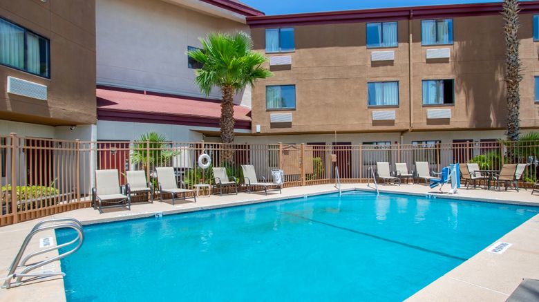 <b>Red Roof Inn El Paso West Pool</b>. Images powered by <a href="https://www.leonardoworldwide.com/" title="Leonardo Worldwide" target="_blank">Leonardo</a>.