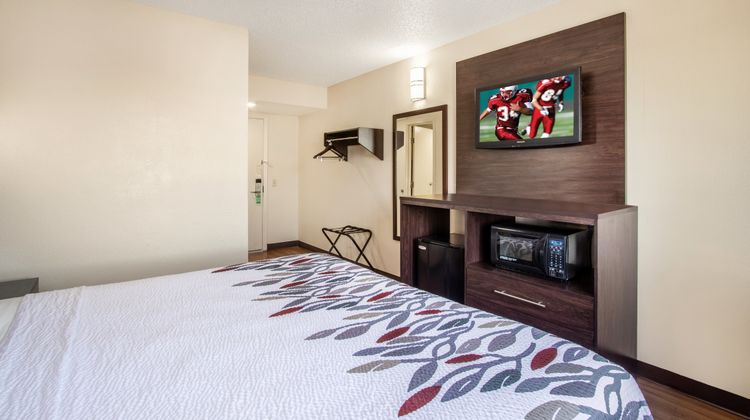 Red Roof Inn El Paso West Room