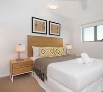 Allure Hotel and Apartments Room