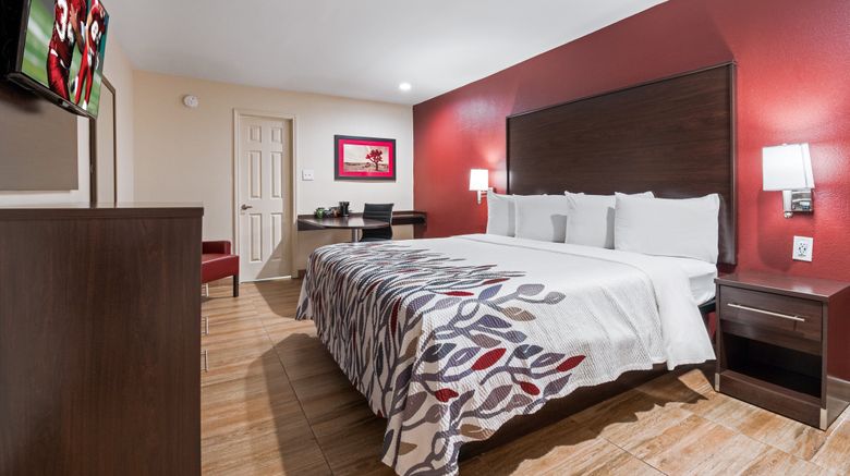 <b>Red Roof Inn Houston - Spring North Room</b>. Images powered by <a href="https://www.leonardoworldwide.com/" title="Leonardo Worldwide" target="_blank">Leonardo</a>.