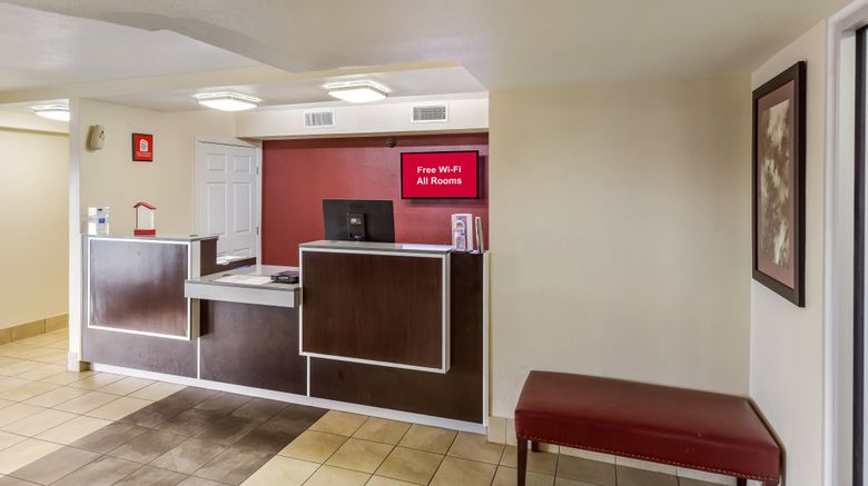 <b>Red Roof Inn Plano Lobby</b>. Images powered by <a href="https://www.leonardoworldwide.com/" title="Leonardo Worldwide" target="_blank">Leonardo</a>.