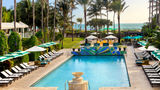 Surfcomber Hotel by Kimpton Exterior