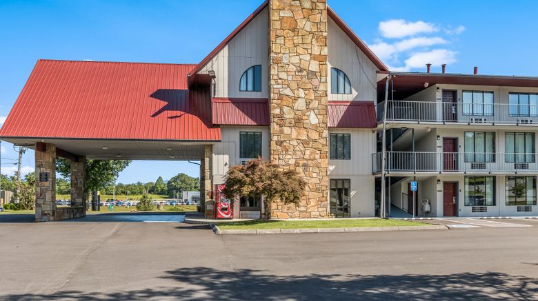 <b>Red Roof Inn Dandridge Exterior</b>. Images powered by <a href="https://www.leonardoworldwide.com/" title="Leonardo Worldwide" target="_blank">Leonardo</a>.