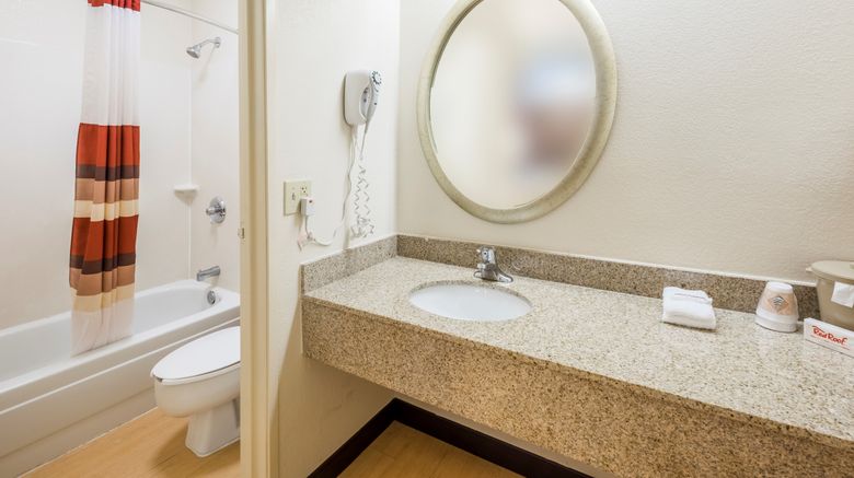 <b>Red Roof Inn Jacksonville - Orange Park Room</b>. Images powered by <a href="https://www.leonardoworldwide.com/" title="Leonardo Worldwide" target="_blank">Leonardo</a>.