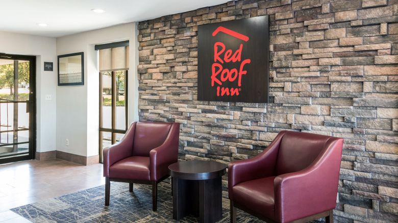 <b>Red Roof Inn Dandridge Lobby</b>. Images powered by <a href="https://www.leonardoworldwide.com/" title="Leonardo Worldwide" target="_blank">Leonardo</a>.