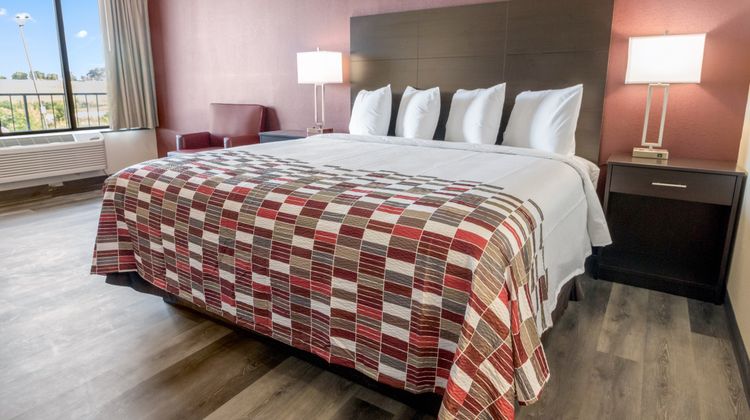 Red Roof Inn Dandridge Room