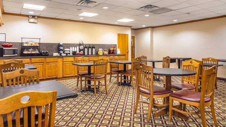 <b>Red Roof Inn Ashtabula-Austinburg Restaurant</b>. Images powered by <a href="https://www.leonardoworldwide.com/" title="Leonardo Worldwide" target="_blank">Leonardo</a>.