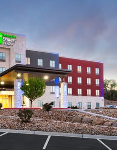 Holiday Inn Express & Suites Price