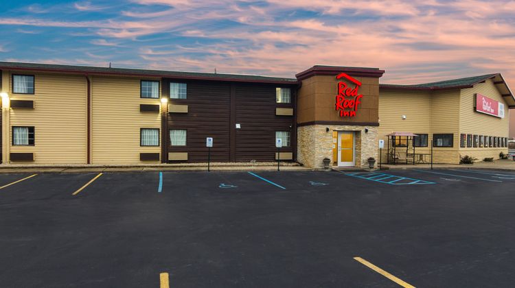 Red Roof Inn Perrysburg Exterior