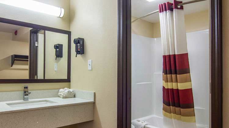 Red Roof Inn Perrysburg Room