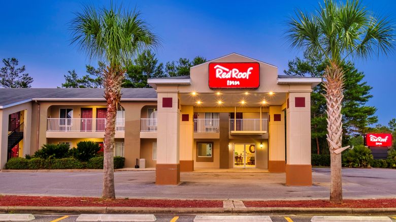 <b>Red Roof Inn DeFuniak Springs Exterior</b>. Images powered by <a href="https://www.leonardoworldwide.com/" title="Leonardo Worldwide" target="_blank">Leonardo</a>.