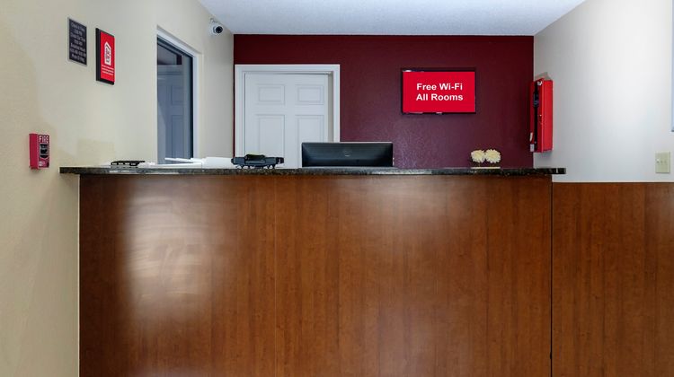 Red Roof Inn DeFuniak Springs Lobby