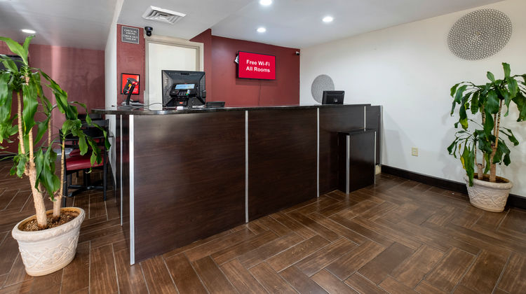 Red Roof Inn Raleigh North-Crabtree Mall Lobby