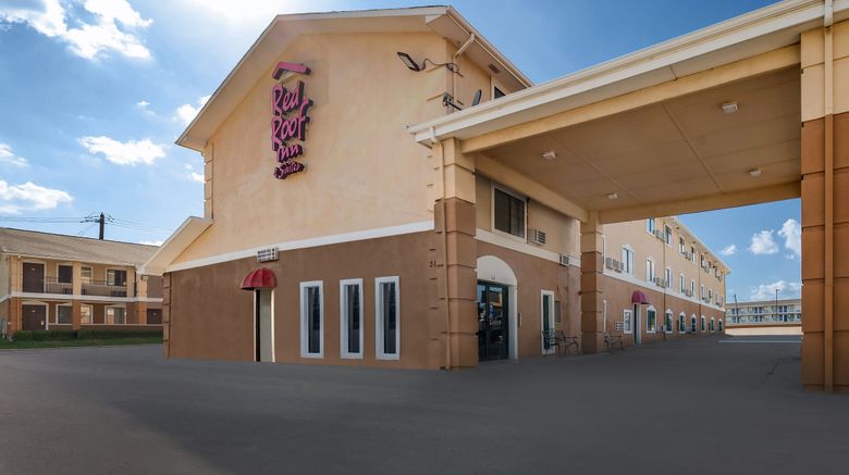 Red Roof Inn  and  Suites Denton Exterior. Images powered by <a href="https://www.leonardoworldwide.com" target="_blank" rel="noopener">Leonardo</a>.