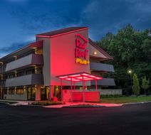 Red Roof PLUS+ Wilmington - Newark Exterior