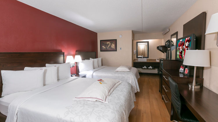 Red Roof PLUS+ Wilmington - Newark Room