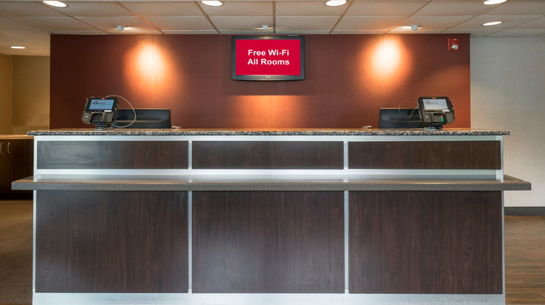 <b>Red Roof PLUS+ West Springfield Lobby</b>. Images powered by <a href="https://www.leonardoworldwide.com/" title="Leonardo Worldwide" target="_blank">Leonardo</a>.