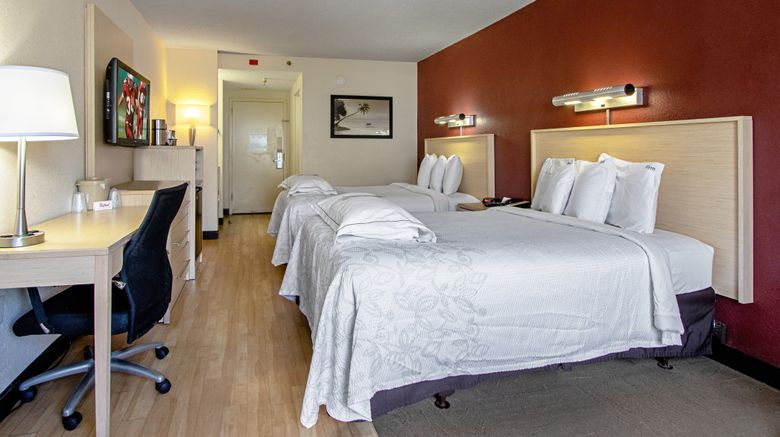 <b>Red Roof PLUS+ West Palm Beach Room</b>. Images powered by <a href="https://www.leonardoworldwide.com/" title="Leonardo Worldwide" target="_blank">Leonardo</a>.