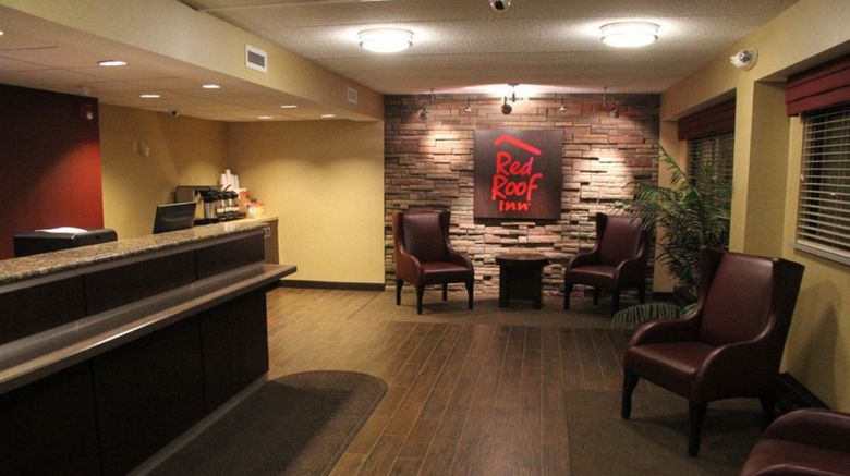 <b>Red Roof PLUS+ West Springfield Lobby</b>. Images powered by <a href="https://www.leonardoworldwide.com/" title="Leonardo Worldwide" target="_blank">Leonardo</a>.