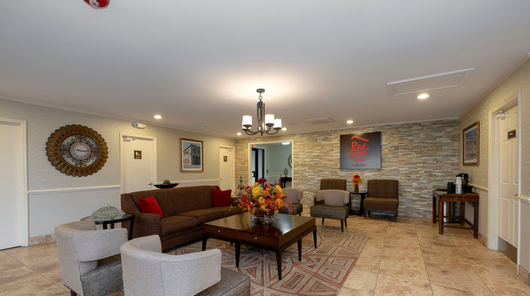 Red Roof Inn Dothan Lobby