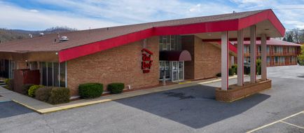 Red Roof Inn Marion, VA Exterior