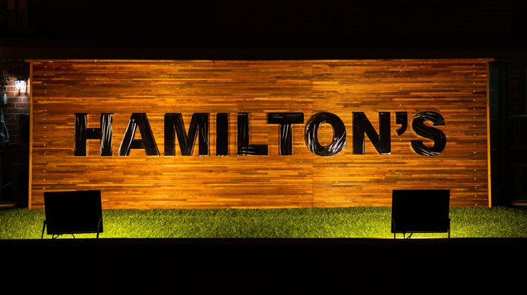 Hamilton's Queanbeyan Motel Exterior