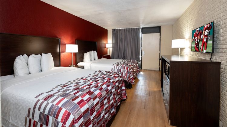 Red Roof Inn West Point Room