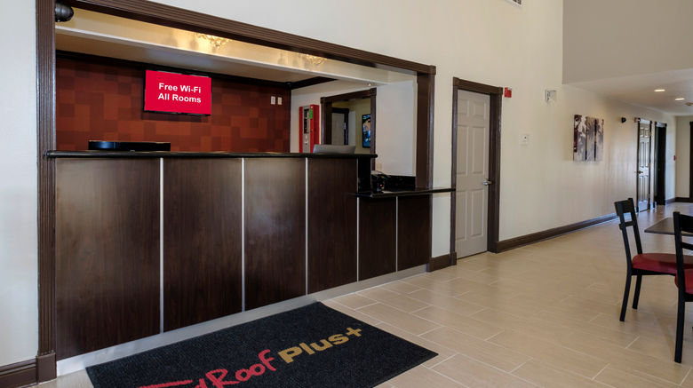 <b>Red Roof PLUS+ Hammond Lobby</b>. Images powered by <a href="https://www.leonardoworldwide.com/" title="Leonardo Worldwide" target="_blank">Leonardo</a>.