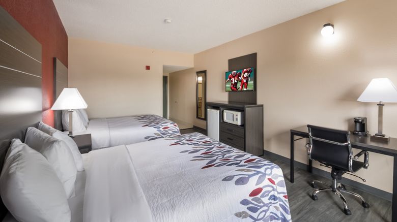 <b>Red Roof Inn & Suites Austin East-Manor Room</b>. Images powered by <a href="https://www.leonardoworldwide.com/" title="Leonardo Worldwide" target="_blank">Leonardo</a>.