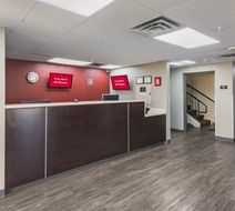 Red Roof Inn & Suites Austin East-Manor Lobby