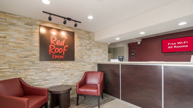<b>Red Roof Inn Fort Worth South Lobby</b>. Images powered by <a href="https://www.leonardoworldwide.com/" title="Leonardo Worldwide" target="_blank">Leonardo</a>.