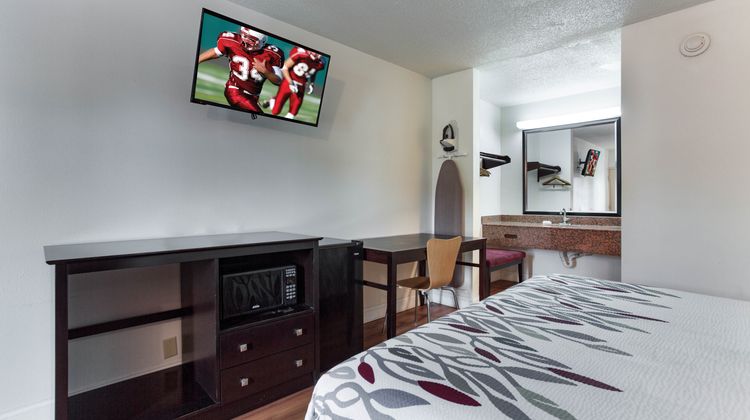Red Roof Inn Monteagle - I-24 Room