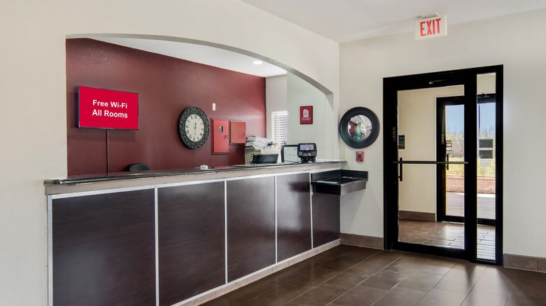 <b>Red Roof Inn Fort Worth - Saginaw Lobby</b>. Images powered by <a href="https://www.leonardoworldwide.com/" title="Leonardo Worldwide" target="_blank">Leonardo</a>.
