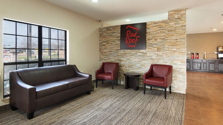<b>Red Roof Inn Fort Worth - Saginaw Lobby</b>. Images powered by <a href="https://www.leonardoworldwide.com/" title="Leonardo Worldwide" target="_blank">Leonardo</a>.
