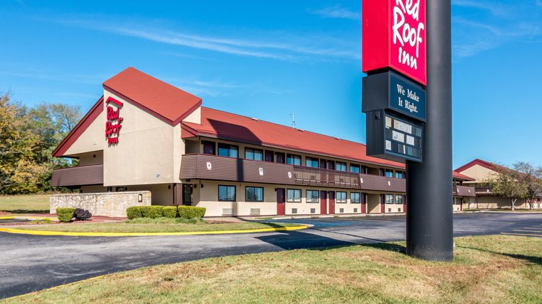 <b>Red Roof Inn Columbia, MO Exterior</b>. Images powered by <a href="https://www.leonardoworldwide.com/" title="Leonardo Worldwide" target="_blank">Leonardo</a>.