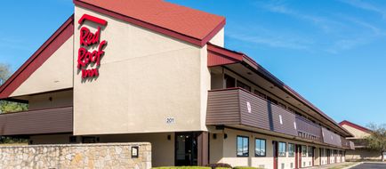 Red Roof Inn Columbia, MO Exterior