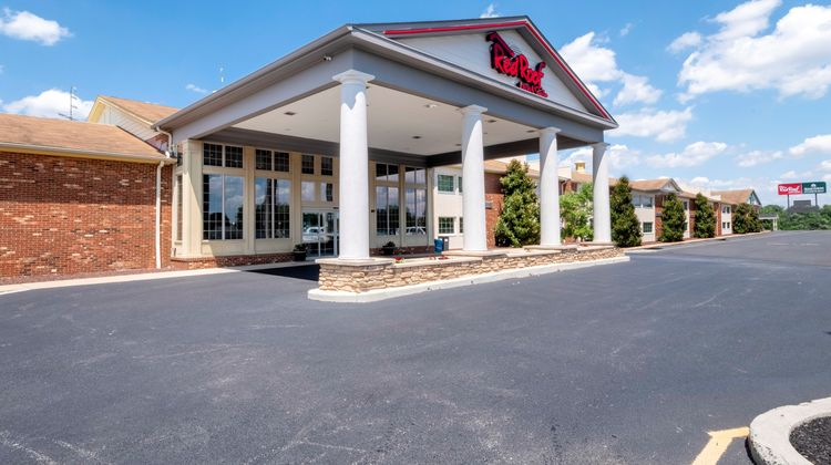 Red Roof Inn Suites Wilmington Exterior