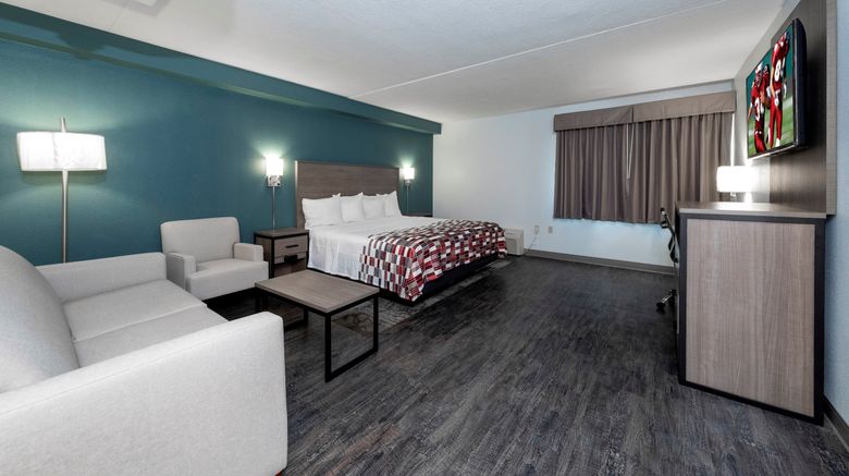 <b>Red Roof Inn Suites Wilmington Suite</b>. Images powered by <a href="https://www.leonardoworldwide.com/" title="Leonardo Worldwide" target="_blank">Leonardo</a>.