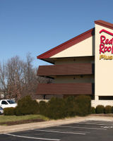 Red Roof PLUS+ Philadelphia Airport