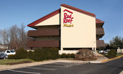 Red Roof PLUS+ Philadelphia Airport